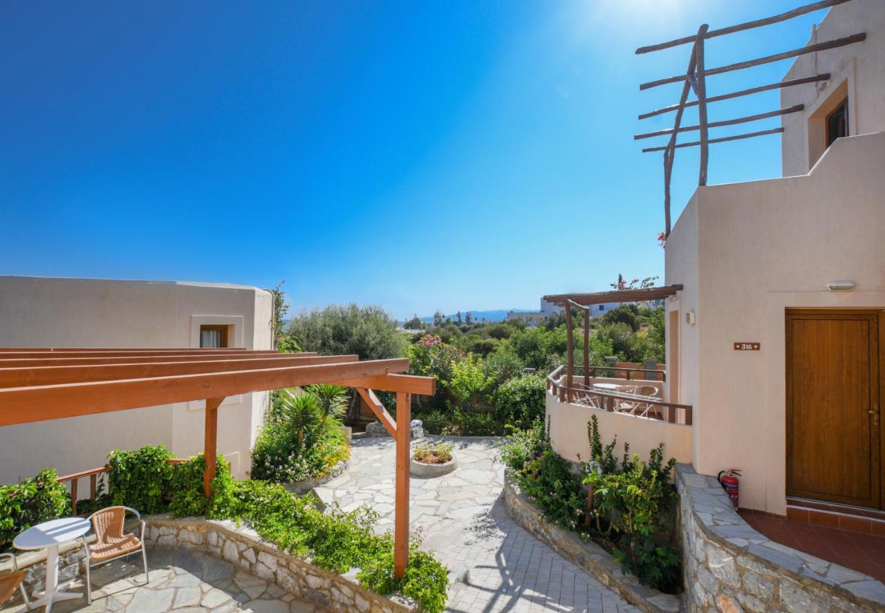 Magia Village Resort Koutouloufari  Exterior photo